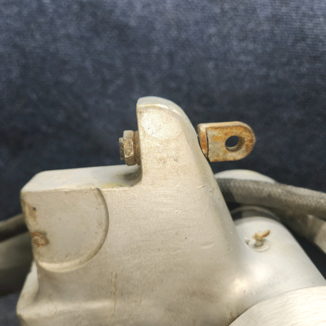 Used aircraft parts for sale, 169-810001-602 Beechcraft A24R Main Landing Gear Assembly RH