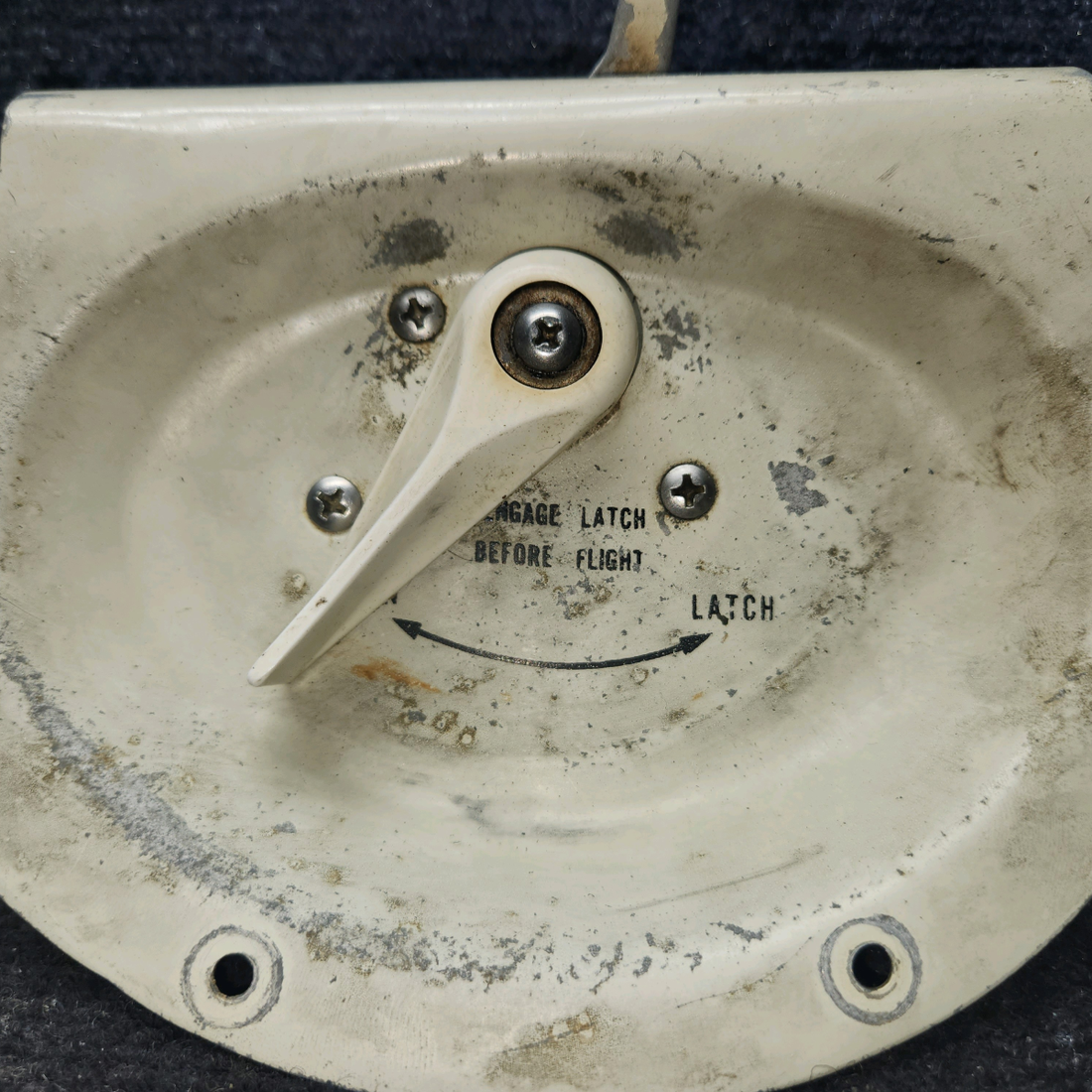 Used aircraft parts for sale, 36598-002 Piper PA28-161 Auxiliary Latch with Handles