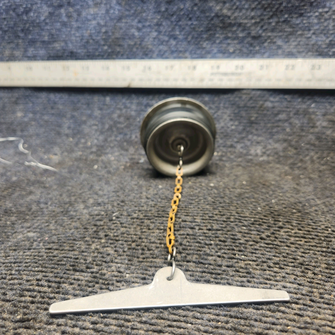 Used aircraft parts for sale, 35-921526-32 Beechcraft 35-33 Fuel Cap Assembly