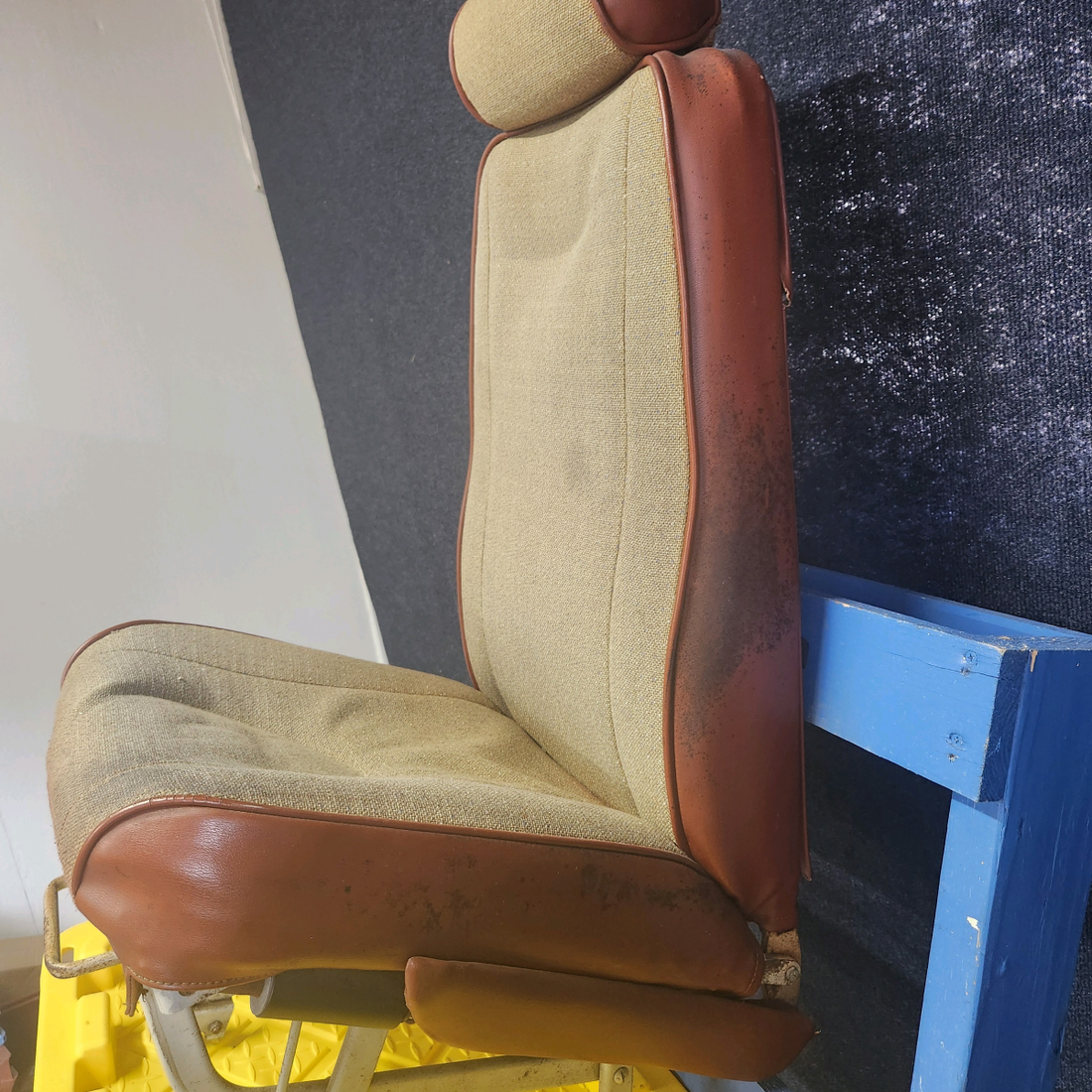 Used aircraft parts for sale, 051411-1 CESSNA C172RG CO-PILOT & PILOT SEAT ASSEMBLY