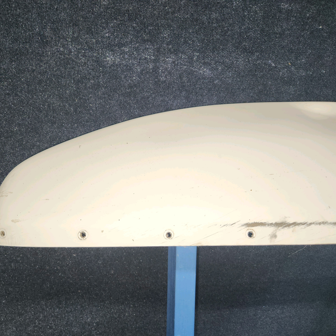 Used aircraft parts for sale, SA880WE Piper PA28-140 Hoerner Style FiberglassWing Tip Assy LH