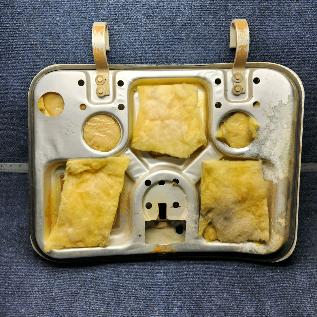 Used aircraft parts for sale, 0711791-1 Cessna Texas Several CESSNA 182Q BAGGAGE DOOR STRUCTURE