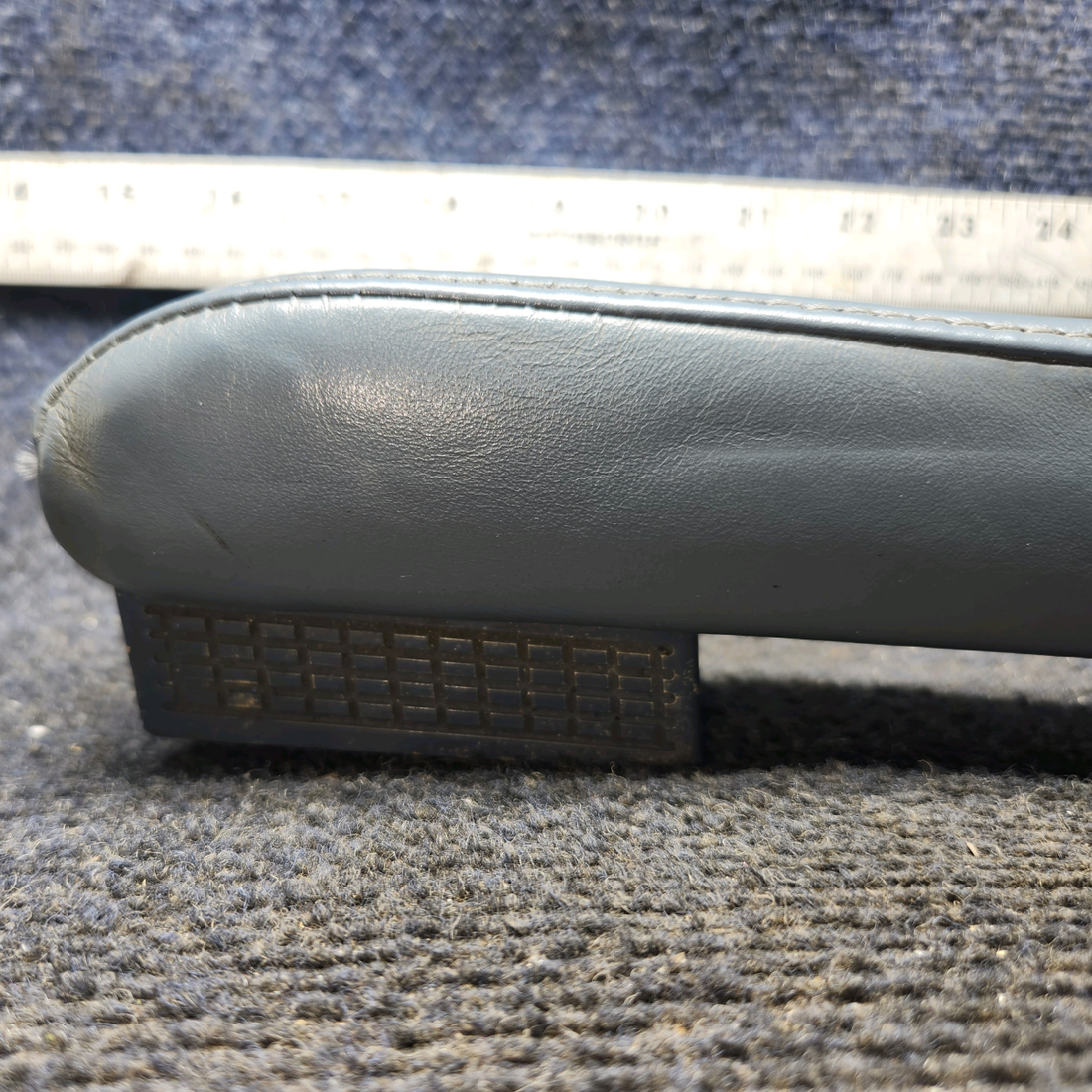 Used aircraft parts for sale, 1414082-1 Cessna 182G Armrest Assembly