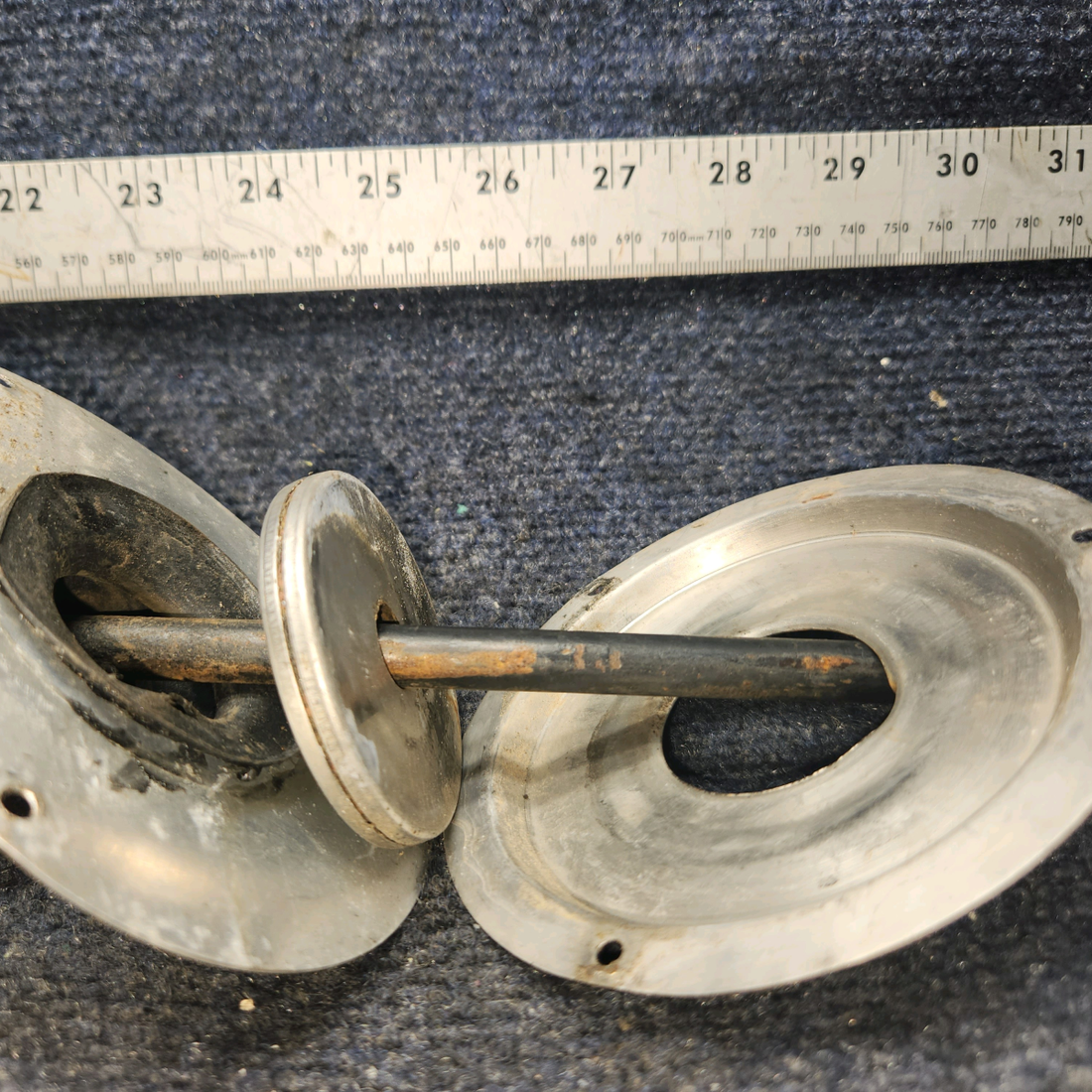 Used aircraft parts for sale, 63327-00 Piper PA28-140 Nose Wheel Control Rod Assy - One Rod end missing