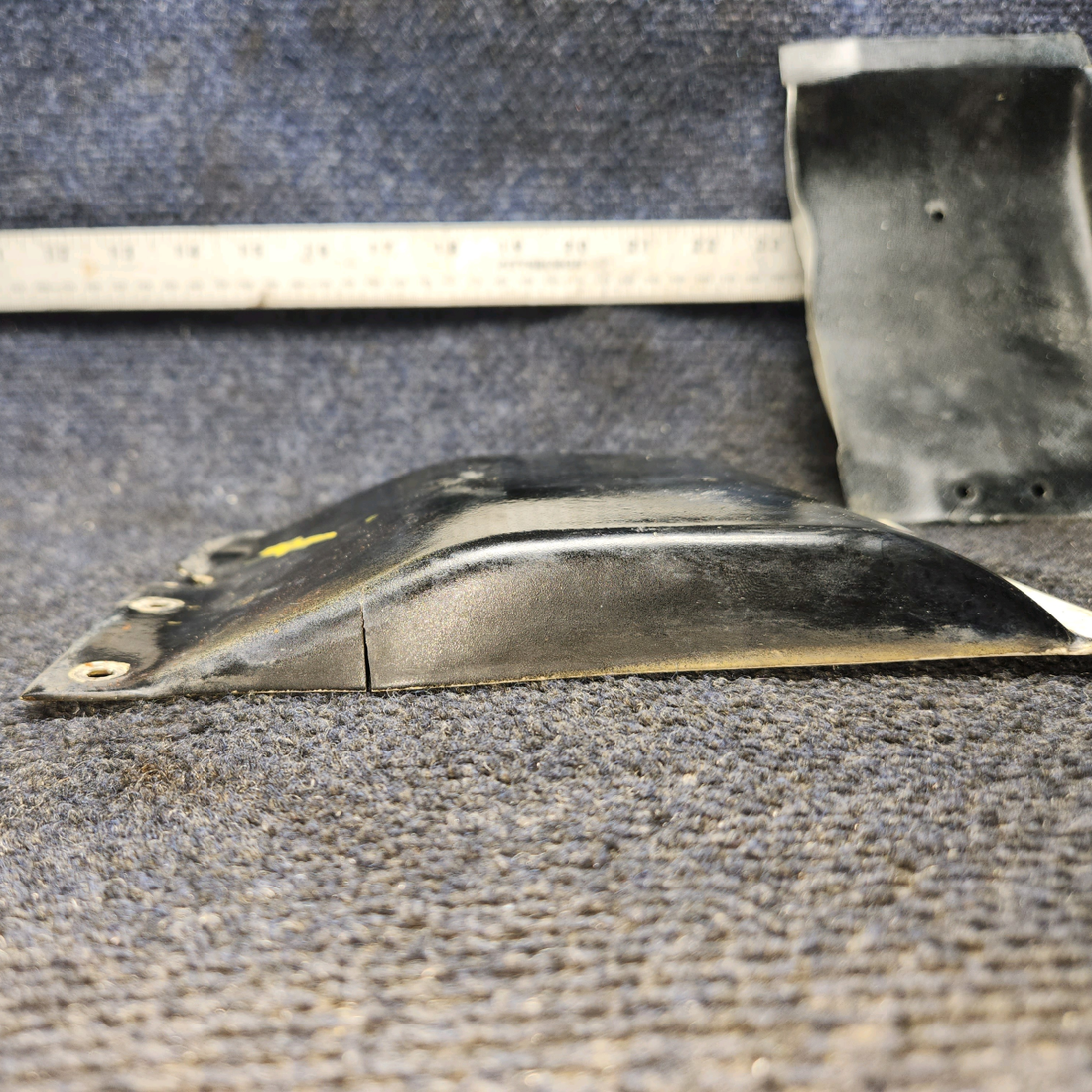 Used aircraft parts for sale, 63942-000 Piper PA28-161 Wing Bolt Access Cover Assy - Set LH & RH