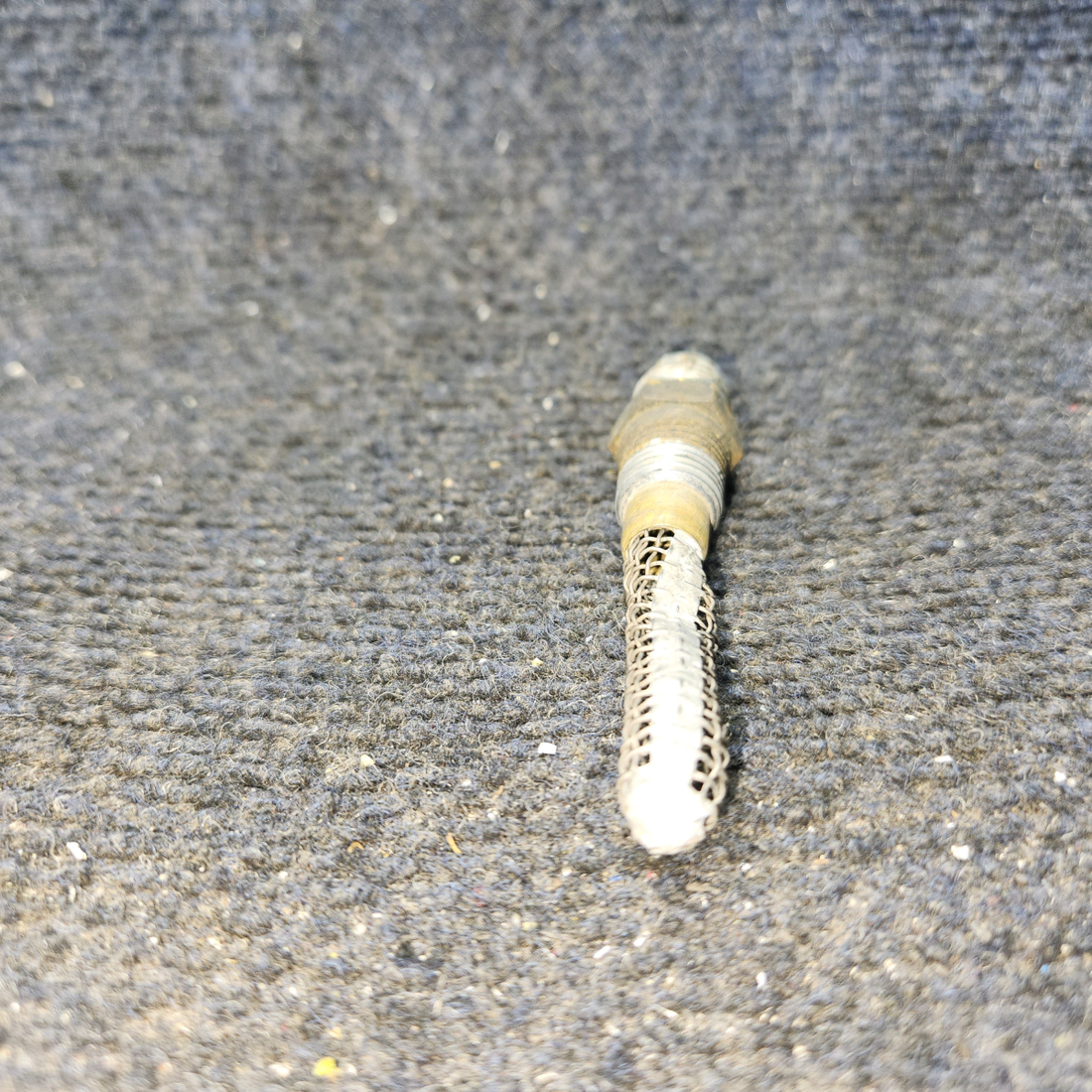 Used aircraft parts for sale, 0422130 Cessna 172E Fuel Tank Strainer (Finger Screen)