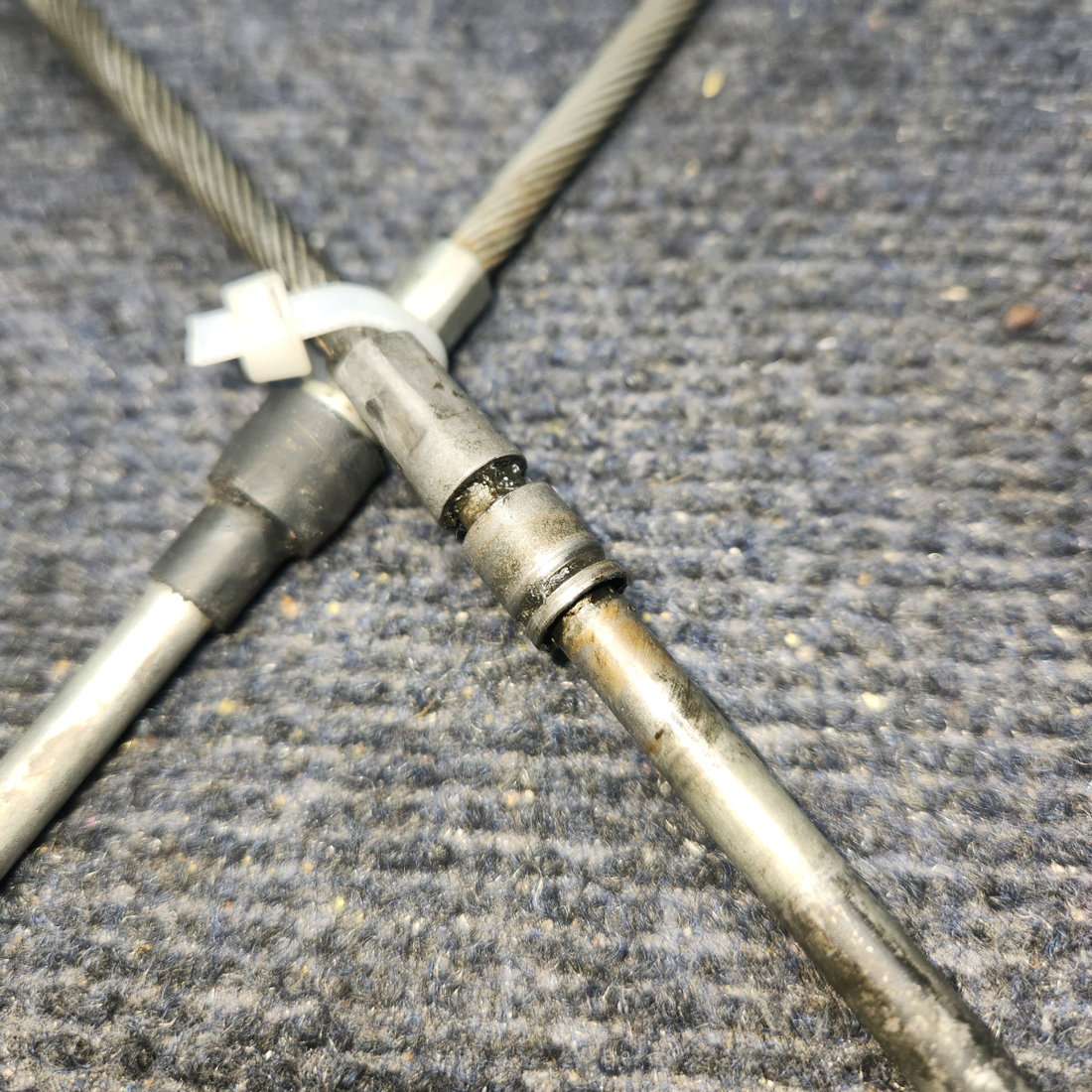 Used aircraft parts for sale, 455-352 PIPER PA28-161 Warrior III MIXTURE CONTROL CABLE (L: 40-3/4")