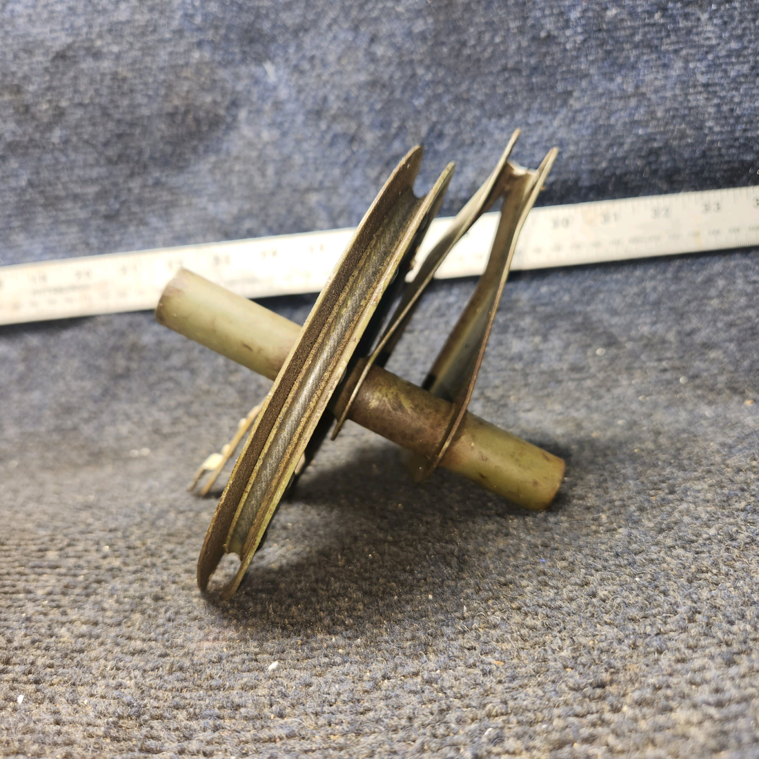 Used aircraft parts for sale, 0760612-1 Cessna 182G Drive Pulley Assembly