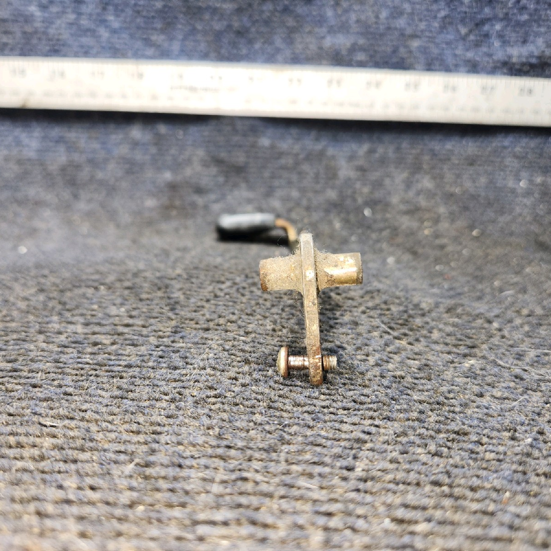 Used aircraft parts for sale, 79515-013 piper PA-28-181 Cabin Door Latch Handle