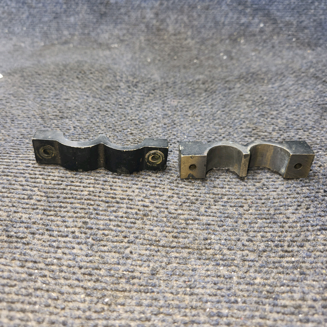 Used aircraft parts for sale, S1675-1 Cessna 182G Inboard/Outboard Bearing Half Assembly Pair