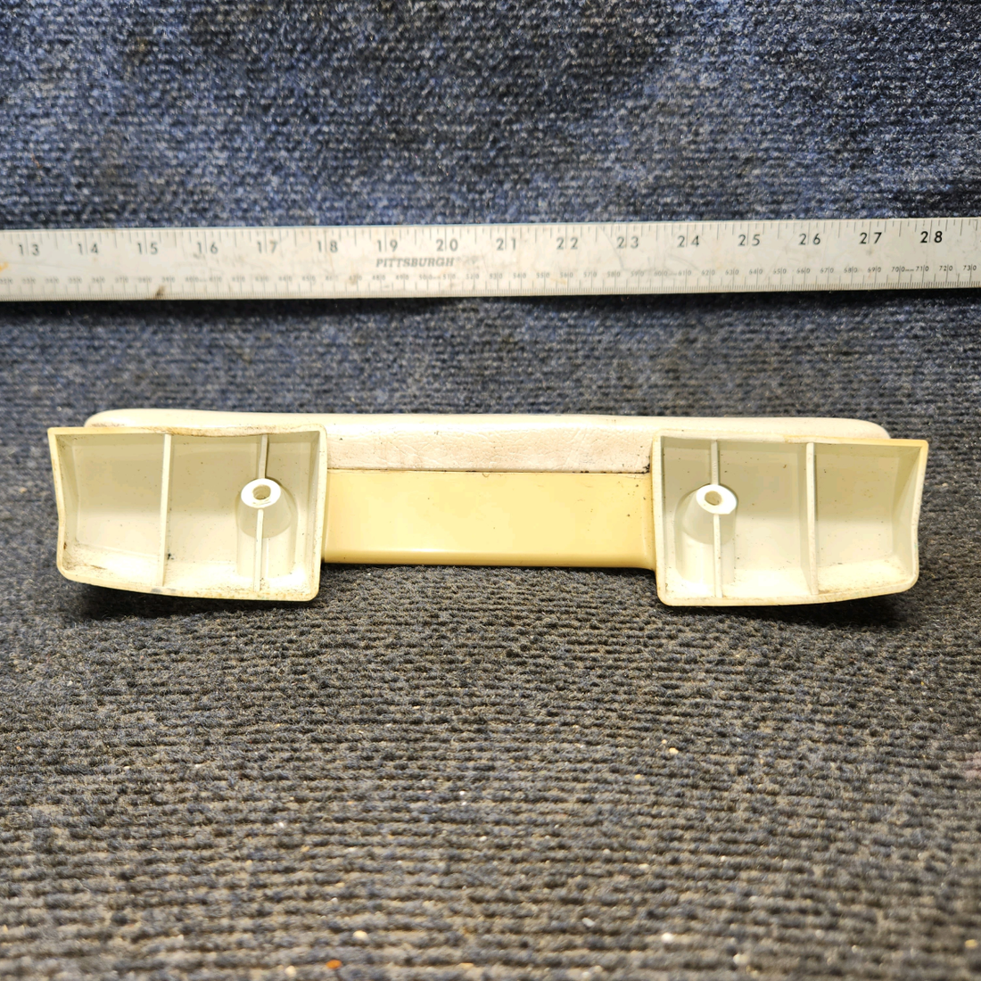 Used aircraft parts for sale, 1414082-14 Cessna 172F Armrest Assembly
