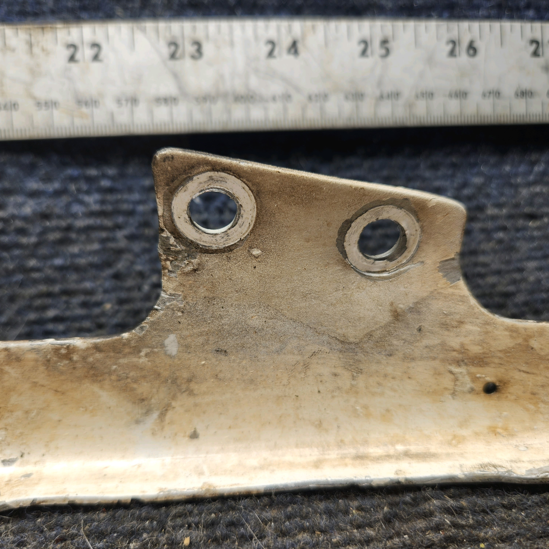 Used aircraft parts for sale, 0541218-2 cessna 172N Wheel Fairing Bracket Stiffener – RH