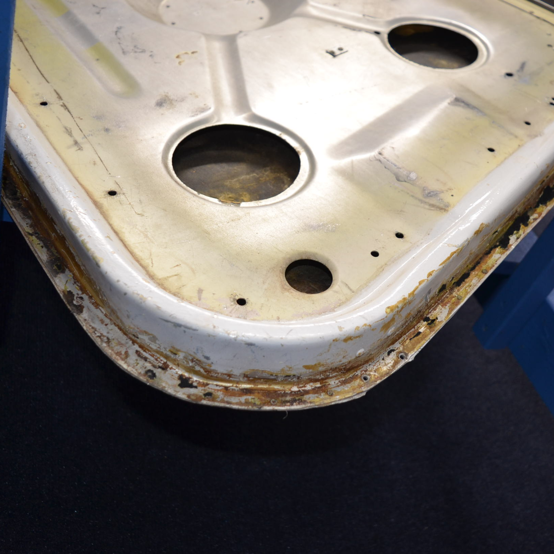 Used aircraft parts for sale, 0511460-1 Cessna C175 STRUCTURE ASSY-CABIN DOOR - LH