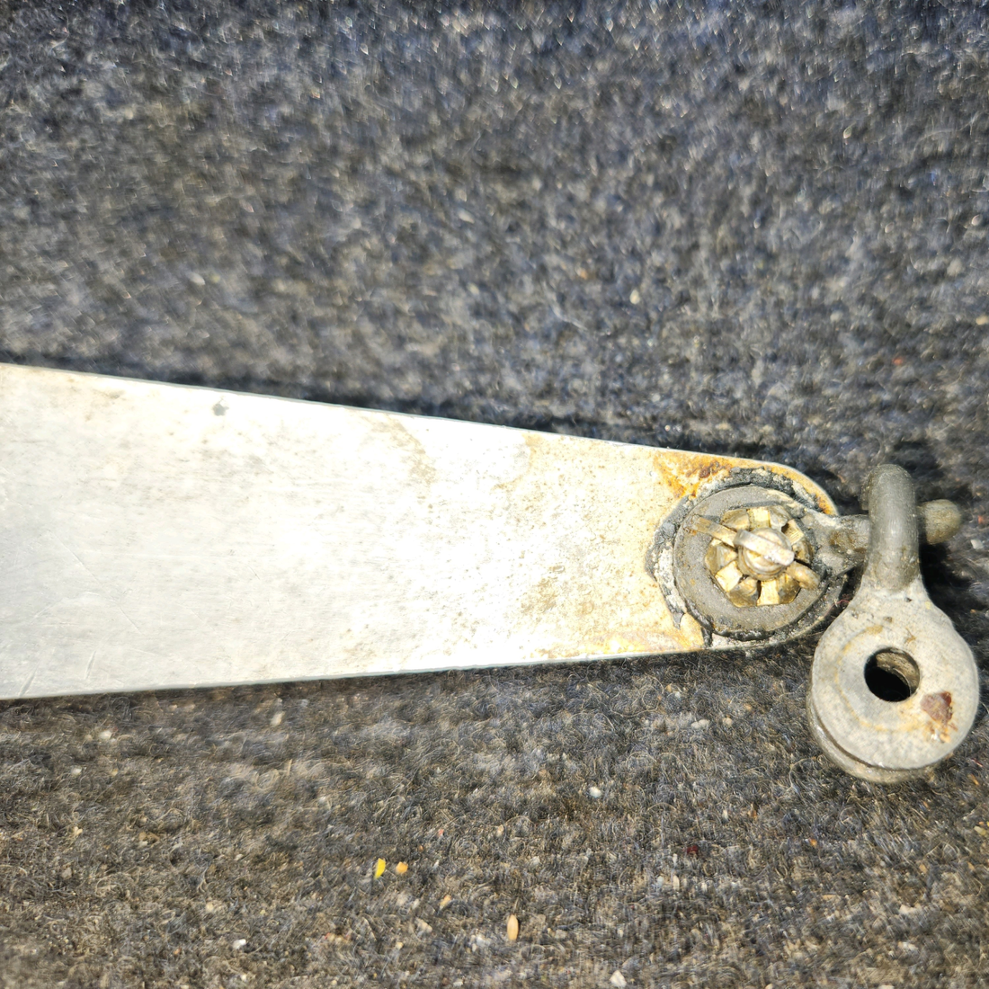 Used aircraft parts for sale, 0411258 cessna 150G Forward Elevator Bellcrank