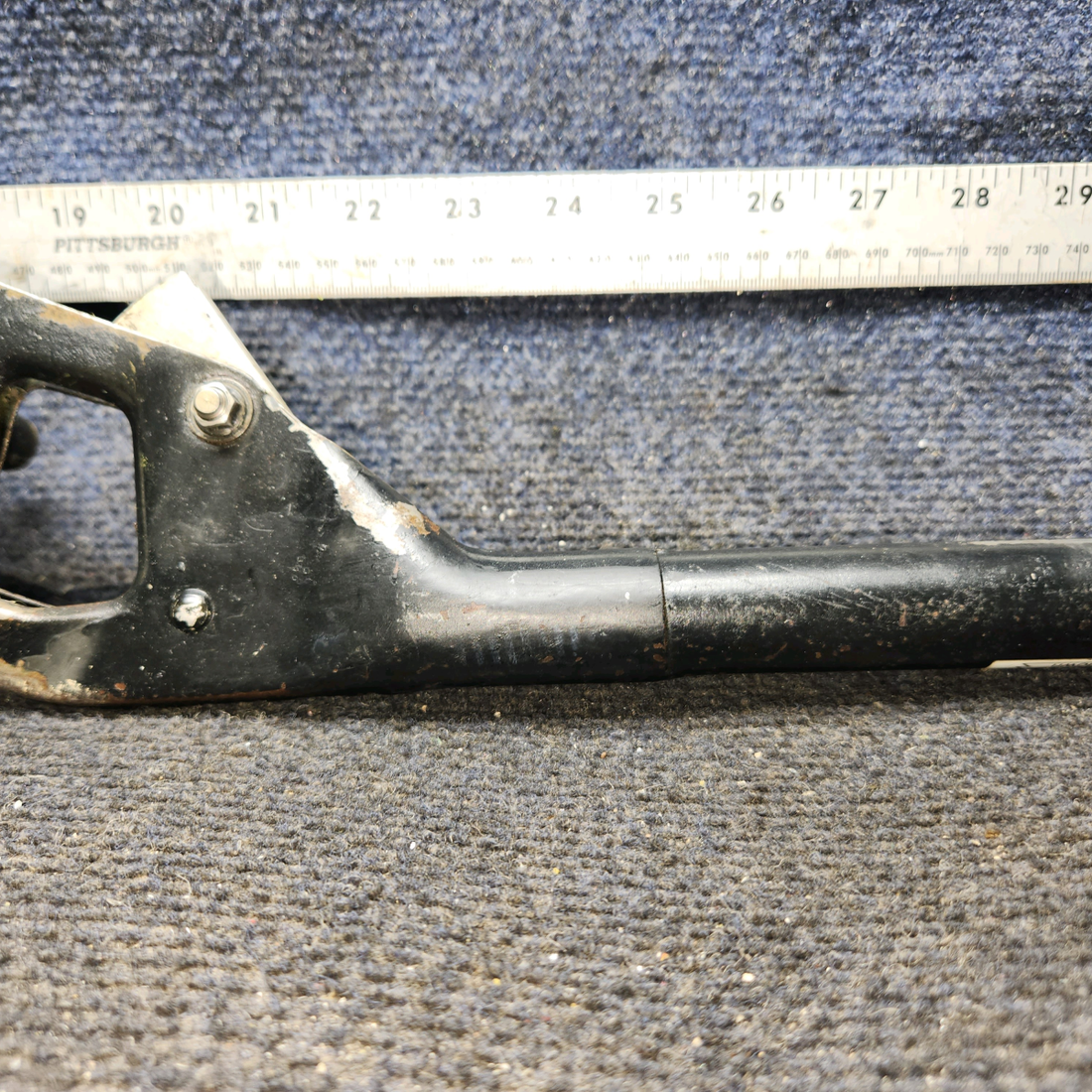 Used aircraft parts for sale, 0510166-6 Cessna 172 Flap Lever Assembly