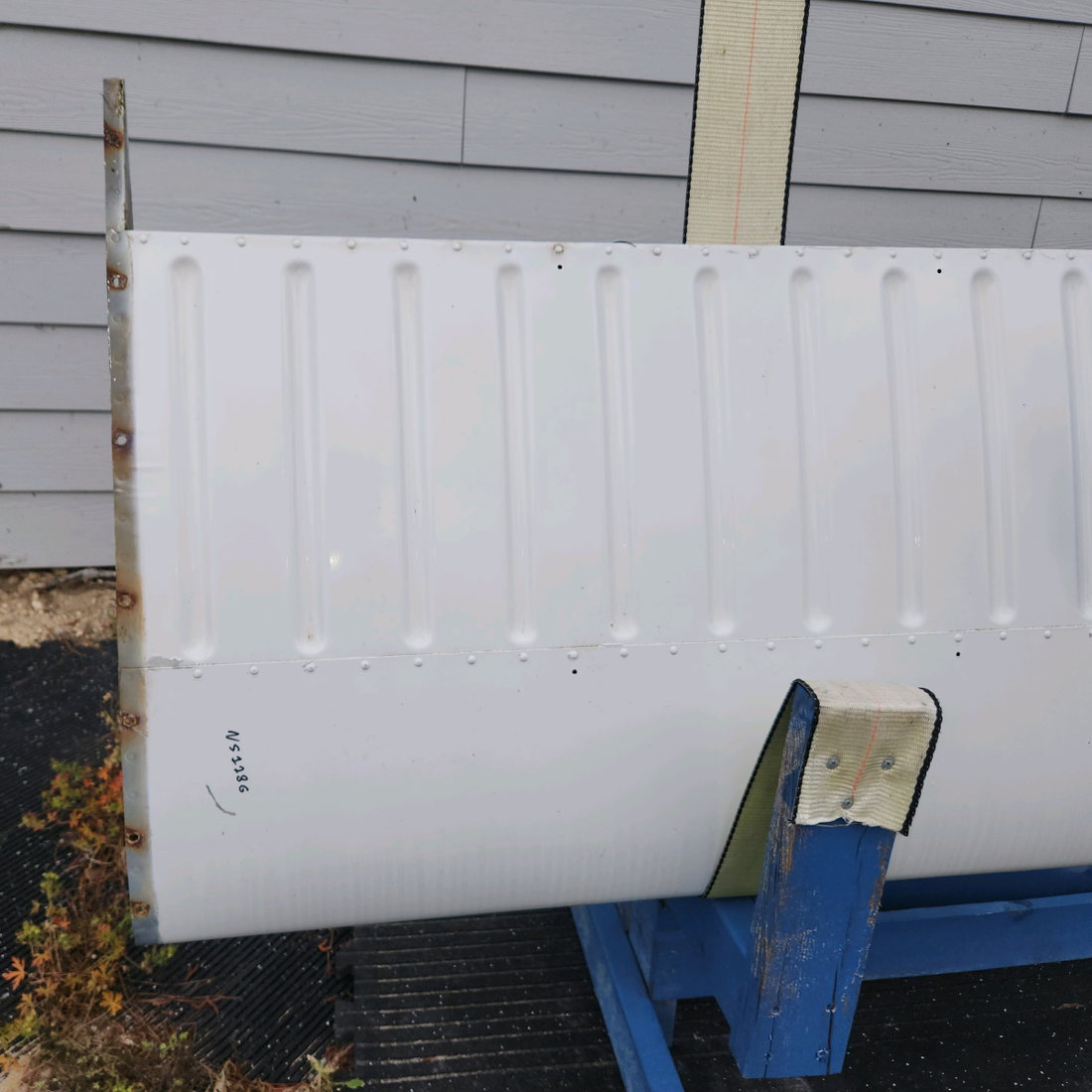Used aircraft parts for sale, 63560-000 Piper PA-28-140 Stabilator
