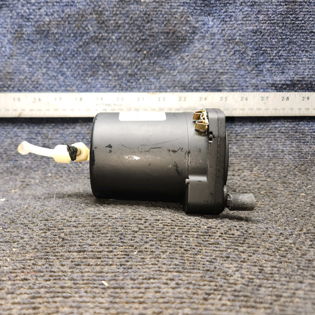 Used aircraft parts for sale, 5934P-1 United Instruments cessna 172N Altimeter Indicator (Code: A.56)