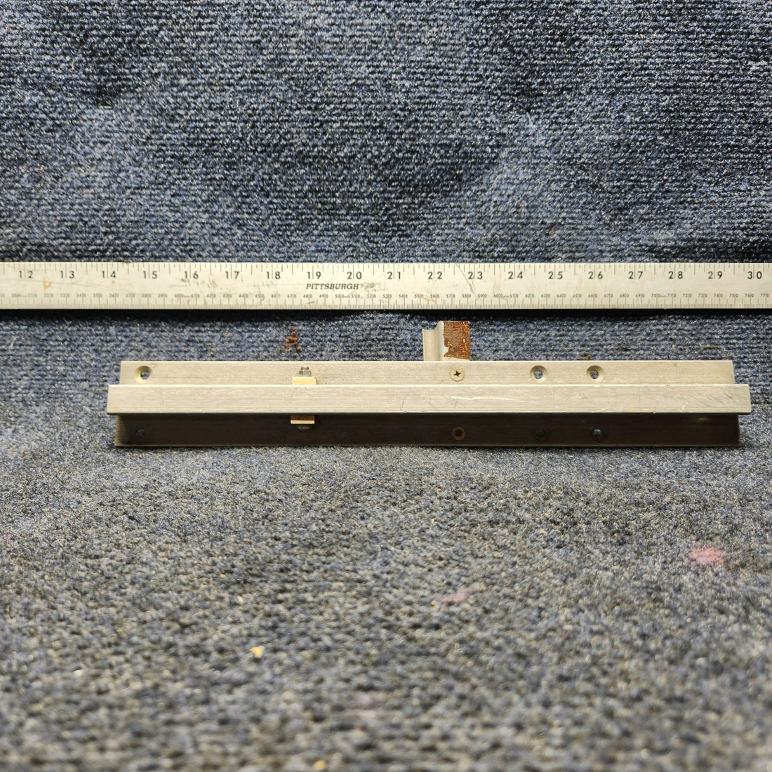 Used aircraft parts for sale, 33-534031-31 Beechcraft F33A SIDE SEAT TRACK / REAR INDBOARD OR OUTBOARD