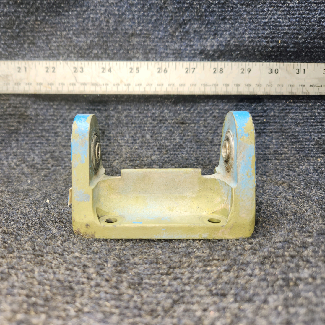 Used aircraft parts for sale, 96-610012-15 Beechcraft BEECHCRAFT 95-55B Elevator Hinge Assembly