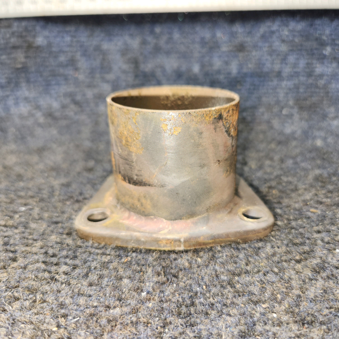 Used aircraft parts for sale, 96-950002-47 BEECHCRAFT 95-55B Exhaust Riser/Stub Assembly Cylinders 1 & 2 - Price per Each