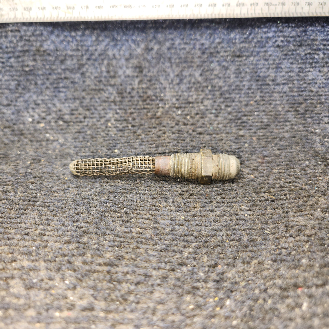 Used aircraft parts for sale, 0422130 Cessna 172 Fuel Tank Strainer (Finger Screen)