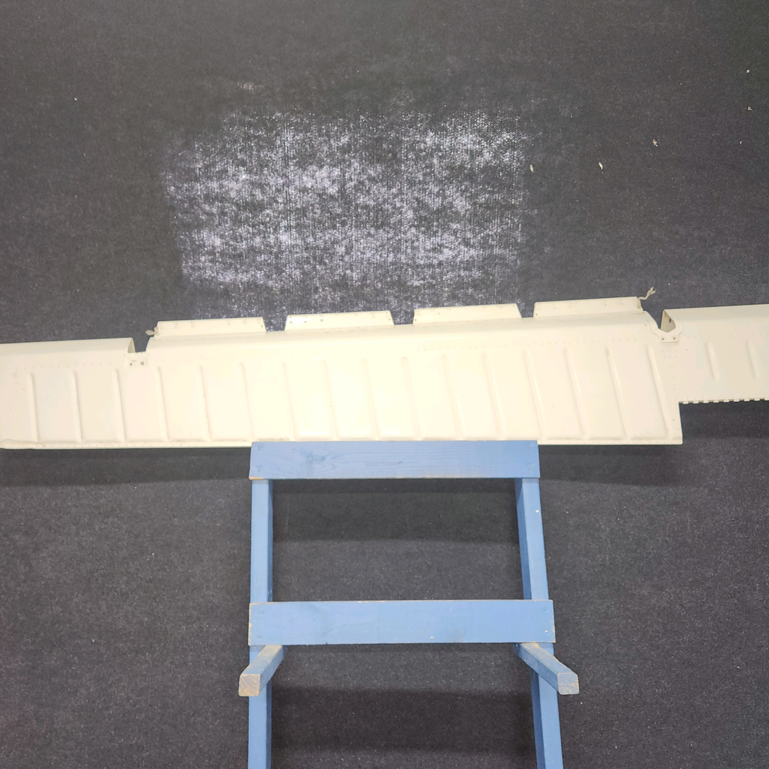 Used aircraft parts for sale, 45135030-9 BEECHCRAFT 95-55B Aileron Assembly LH (Minus Trim Tab)