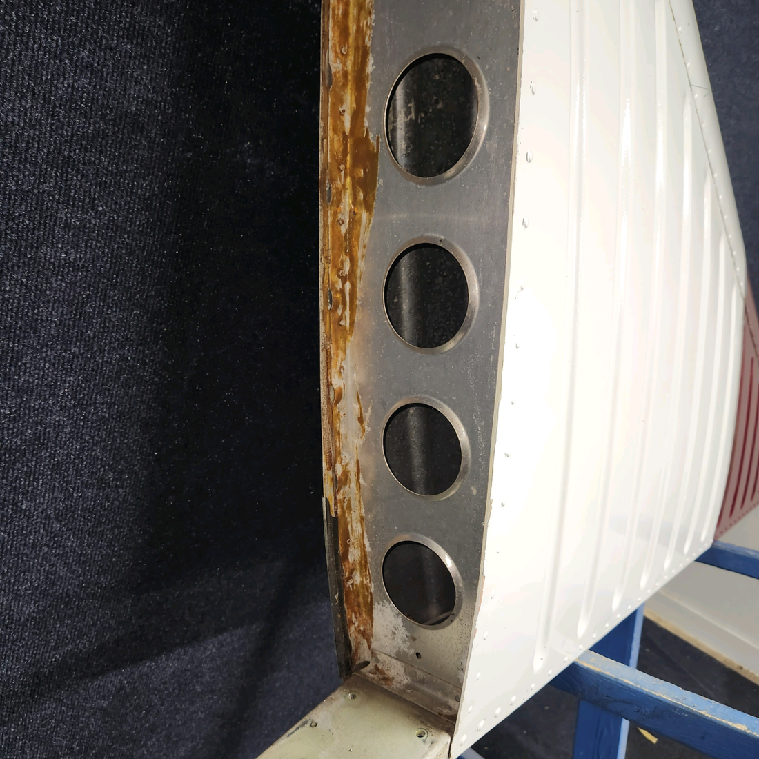 Used aircraft parts for sale, 63500-000 Piper PA-28-140 Vertical Fin Assembly