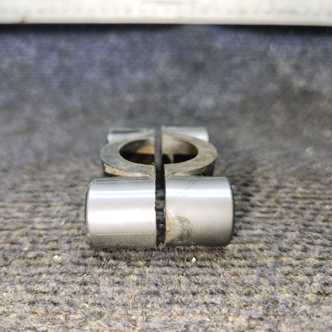 Used aircraft parts for sale, S1674-1 cessna 150G Rudder Pedal Bearing Set