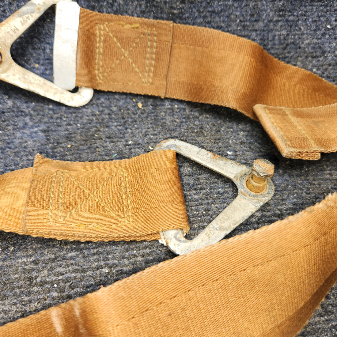 Used aircraft parts for sale, 440785 America Safety PA28-140 Seatbelt Assembly