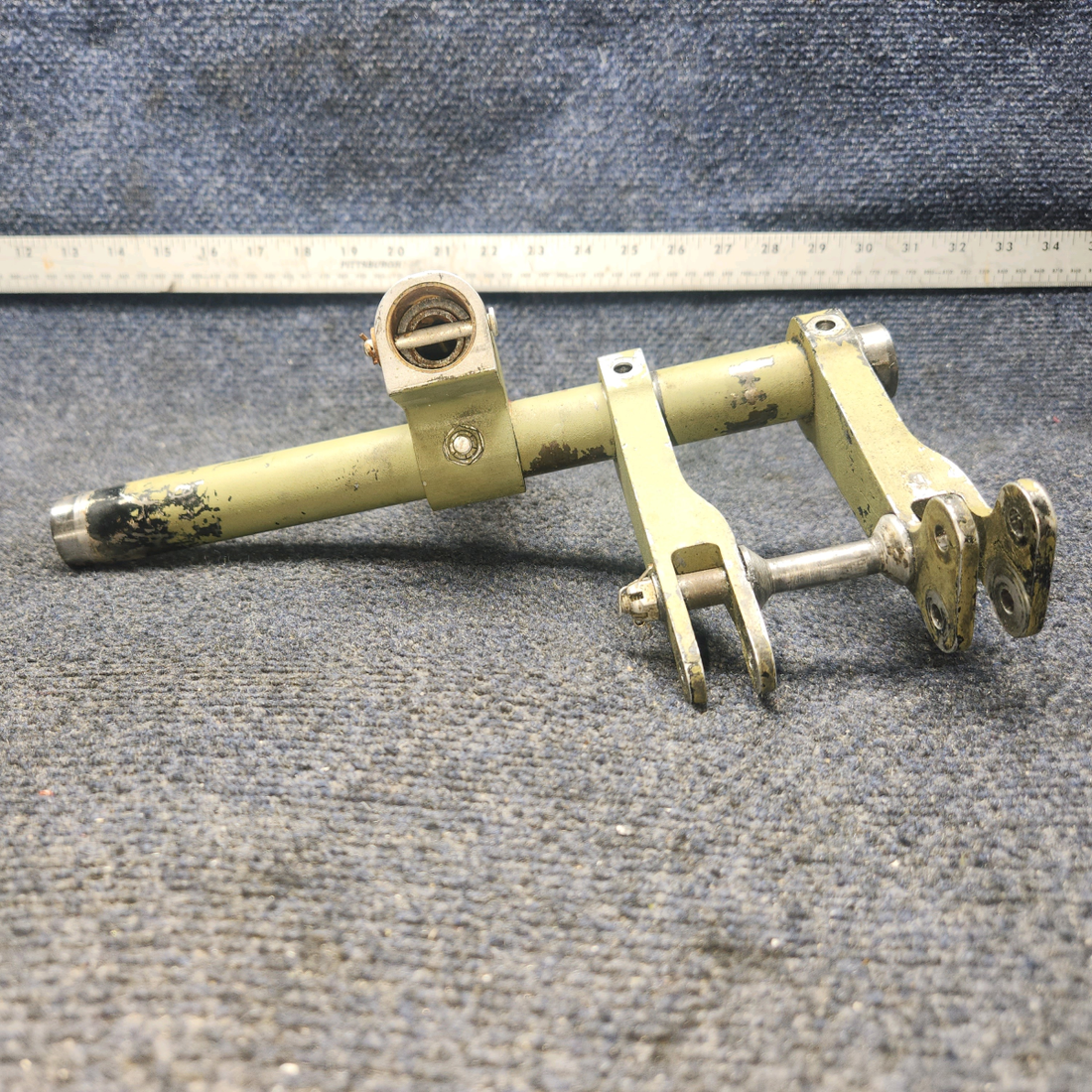 Used aircraft parts for sale, 21036-000 PIPER PA-24-250 Gear Retraction Lever Assy