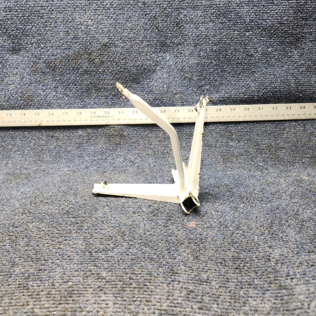 Used aircraft parts for sale, 20836-000 PIPER PA-24-250 Stabilator Tab Control Bellcrank Assembly