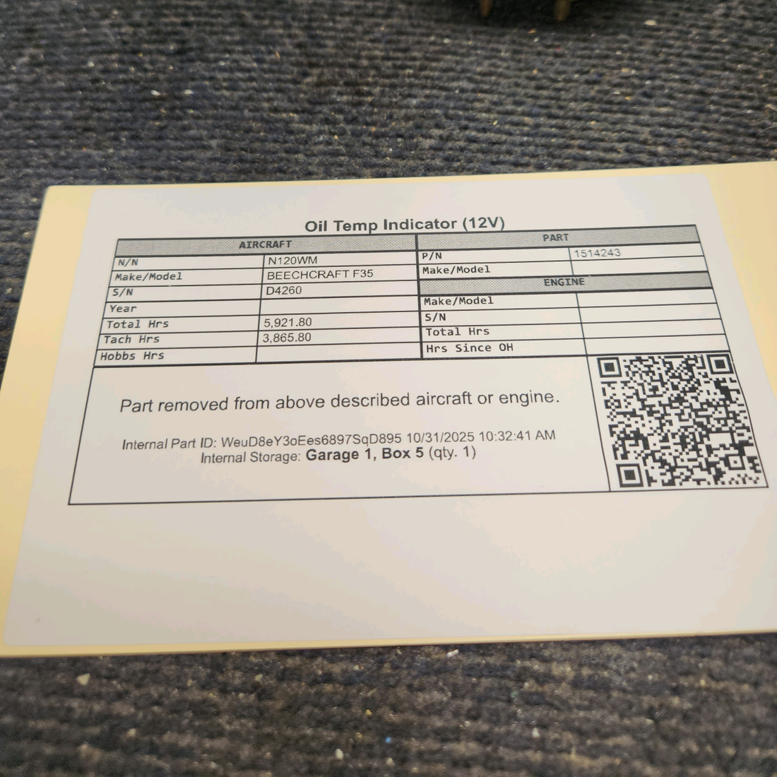 Used aircraft parts for sale, 1514243 Beechcraft N35, 34-D33 Oil Temp Indicator (12V)