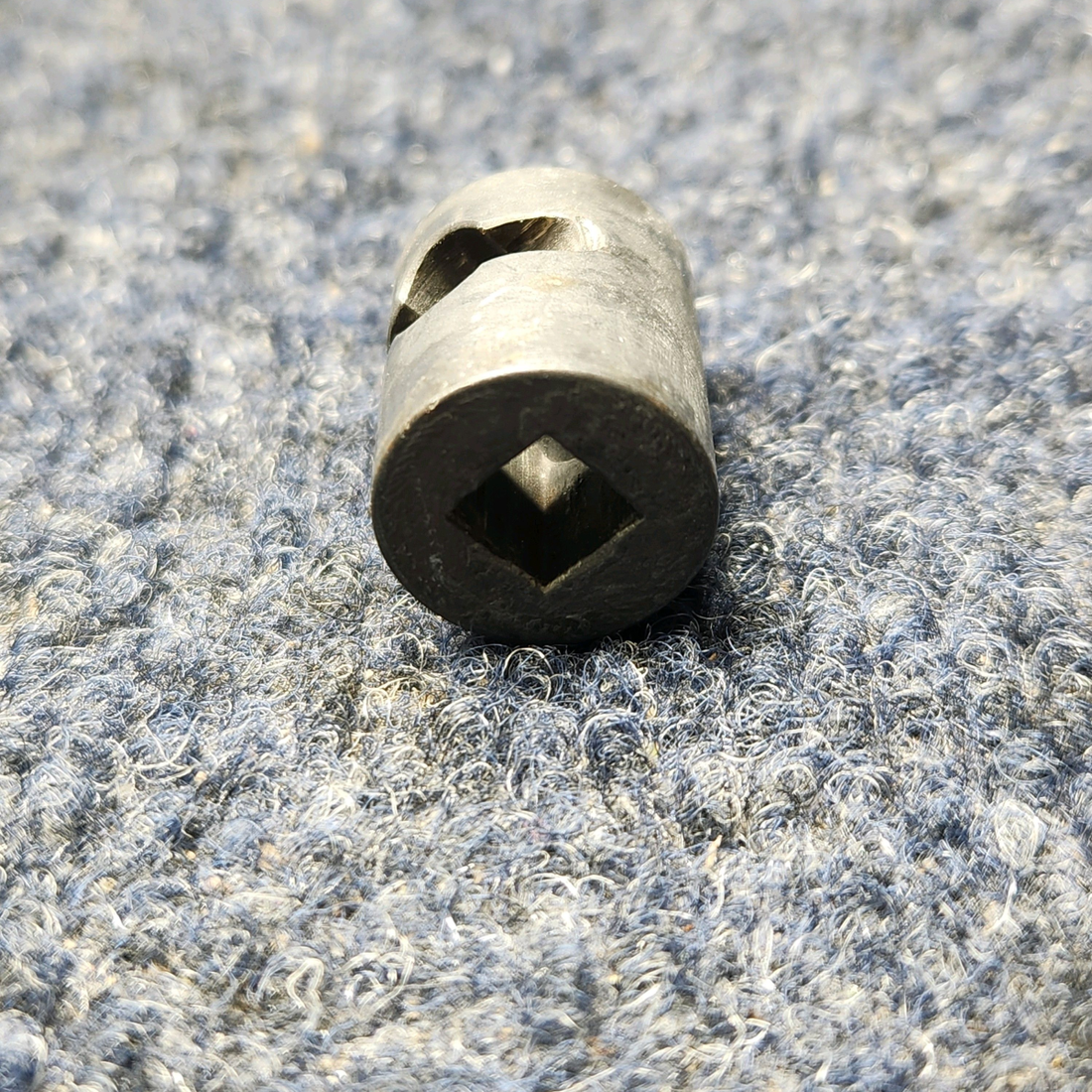Used aircraft parts for sale, 35-400467-3 BEECHCRAFT F35 CABIN DOOR HANDLE BUSHING