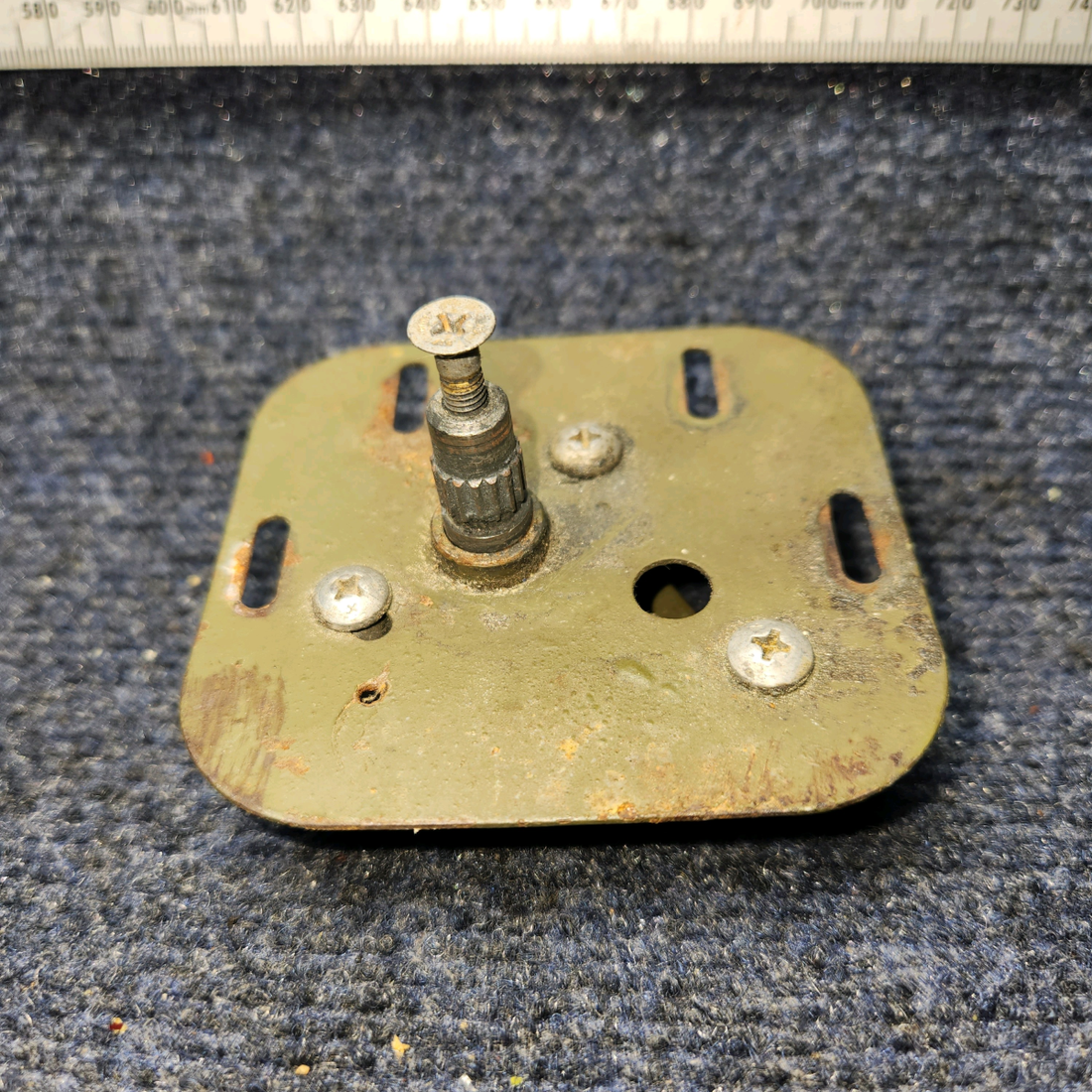Used aircraft parts for sale, 1217046-11 Cessna 172RG Cabin Door Base Plate Assy