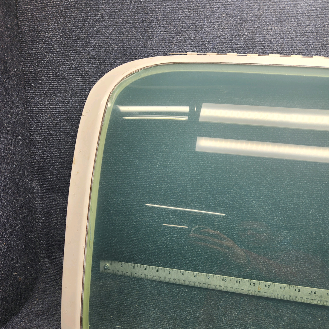 Used aircraft parts for sale, 002-430053-1 Beechcraft F33A CENTER WINDOW ASSEMBLY LH (TINTED)