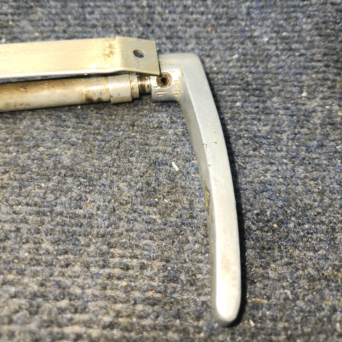 Used aircraft parts for sale, 0713693-2 Cessna 182G Parking Brake Support Angle