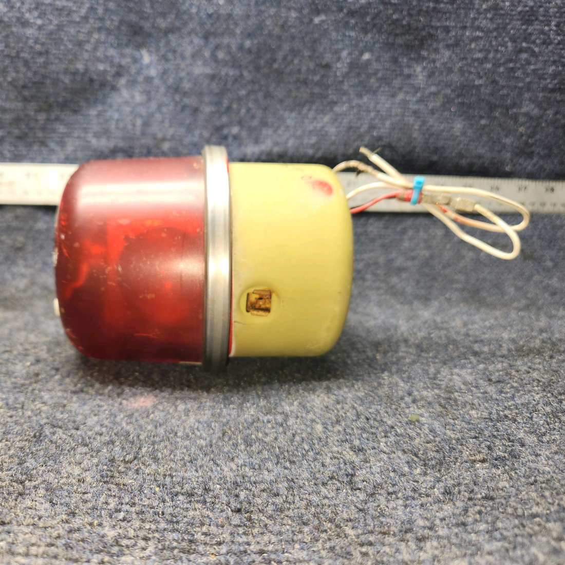 Used aircraft parts for sale, WRM-12 WHELEN Beechcraft A24R Rotating Beacon Assembly (Volts: 12)