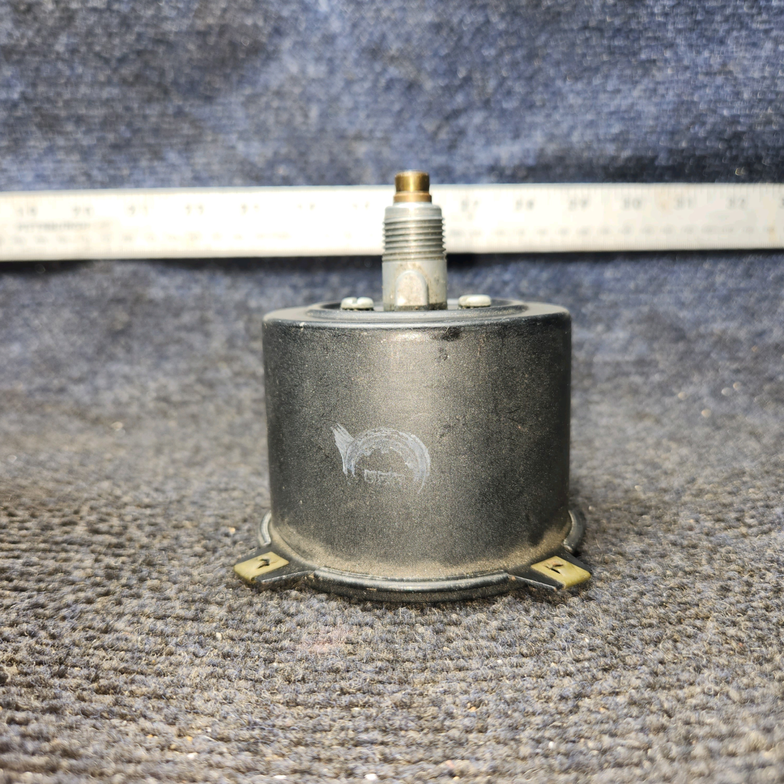 Used aircraft parts for sale, 550-614 Piper PA32RT-300 Tachometer RPM