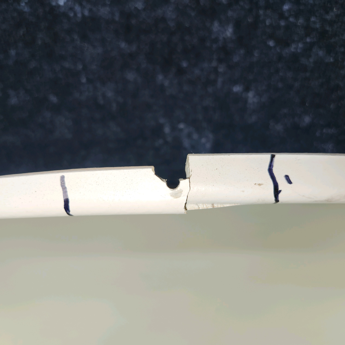 Used aircraft parts for sale, 66670-000 Piper PA-28-140 Baggage Compartment Shelf / Hat Rack Bulkhead