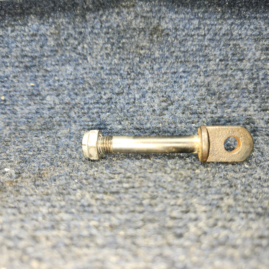 Used aircraft parts for sale, 65567-000 PIPER PA28-140 Bolt Cabin Door Attach - Set of 2