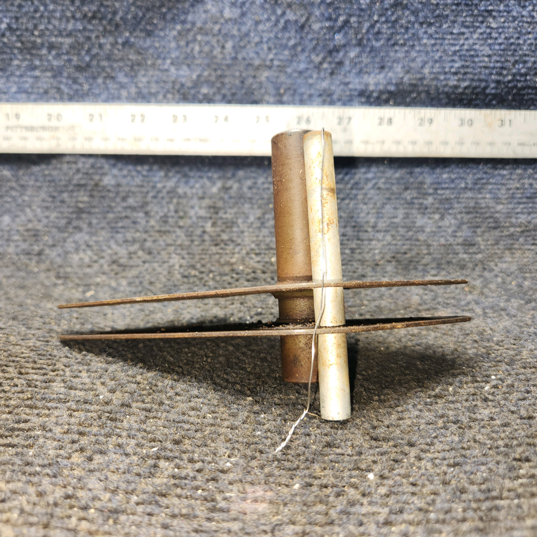 Used aircraft parts for sale, 0523223-1 Cessna 172F Aileron Bellcrank Assembly - RH