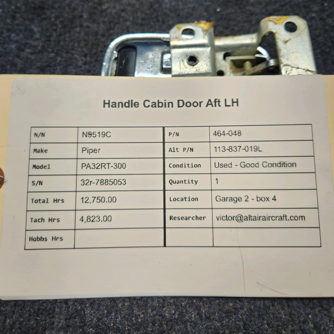 Used aircraft parts for sale, 464-048 Piper PA32RT-300 HANDLE CABIN DOOR AFT LH