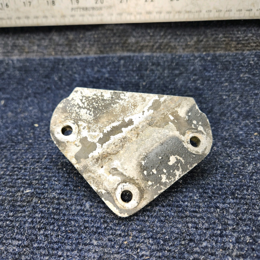 Used aircraft parts for sale, 37107-000 piper pa34-200t Engine Mount Bracket