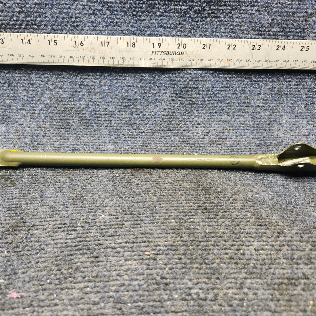 Used aircraft parts for sale, 45-815003-1 Beechcraft F33A LANDING GEAR DOOR ACTUATOR ASSEMBLYRH