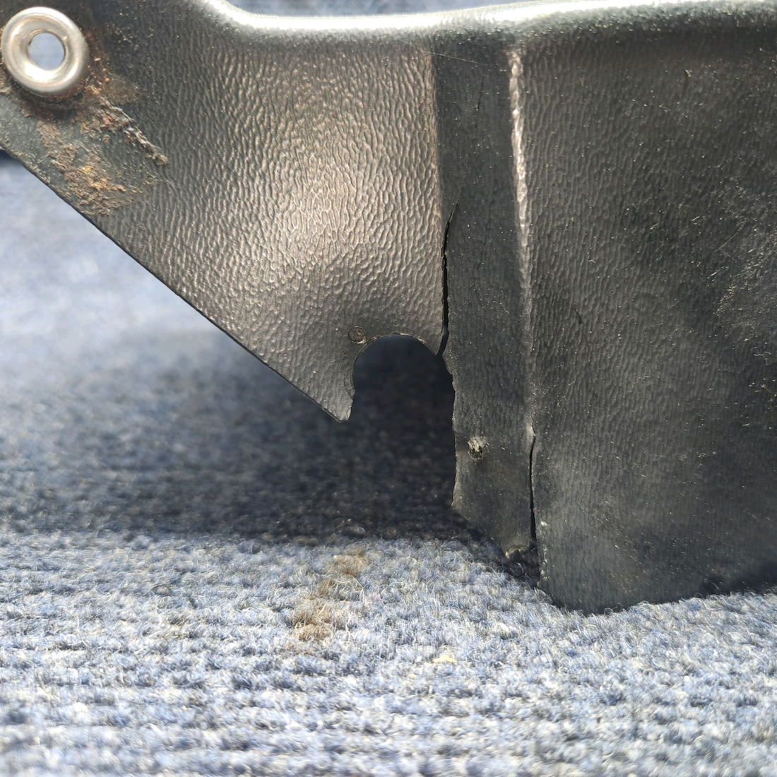 Used aircraft parts for sale, 67330-010 PIPER PA28RT-201 Cover Console