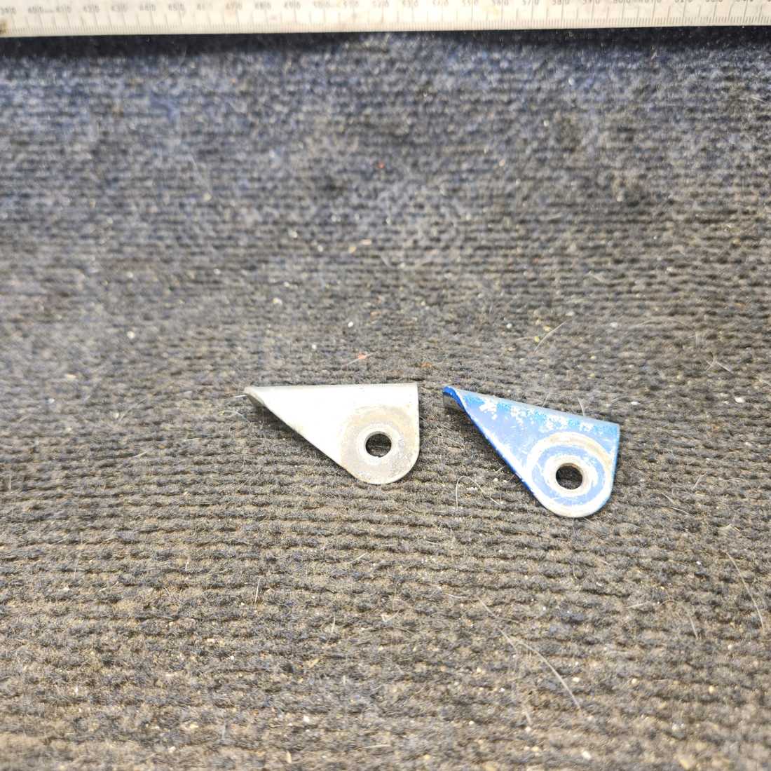 Used aircraft parts for sale, 0510205-9 cessna 172N Seat Belt Fitting – Outboard LH / Inboard RH