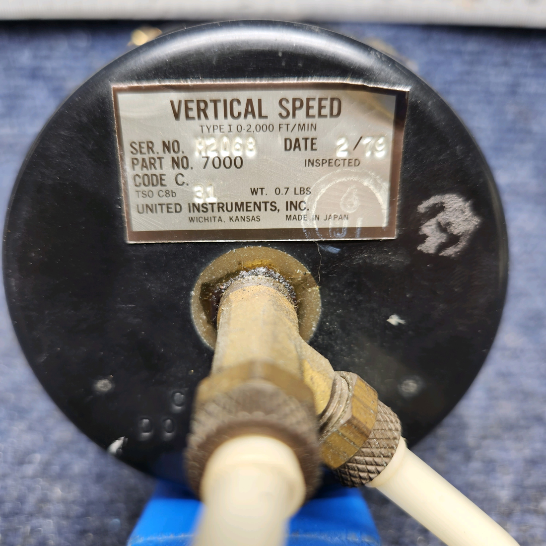 Used aircraft parts for sale, 7000 United Instruments Mooney M20K VERTICAL SPEED INDICATOR FOGGED GLASS