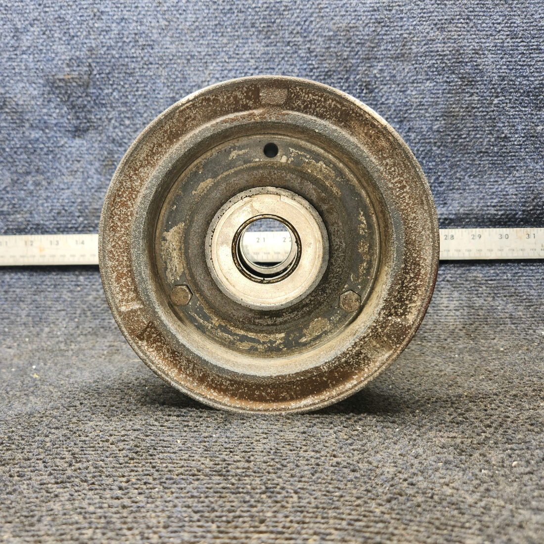Used aircraft parts for sale, 40-97A Cleveland cessna 150G Main Gear Wheel Assembly – 6.00-6