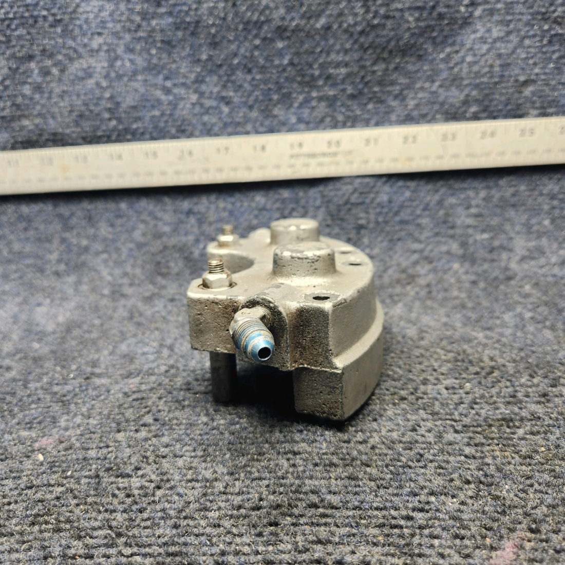 Used aircraft parts for sale, 36-8001-11 Cleveland Beechcraft F33A BRAKE CALIPER ASSEMBLY-"SEE PHOTOS FOR DETAIL PLEASE"