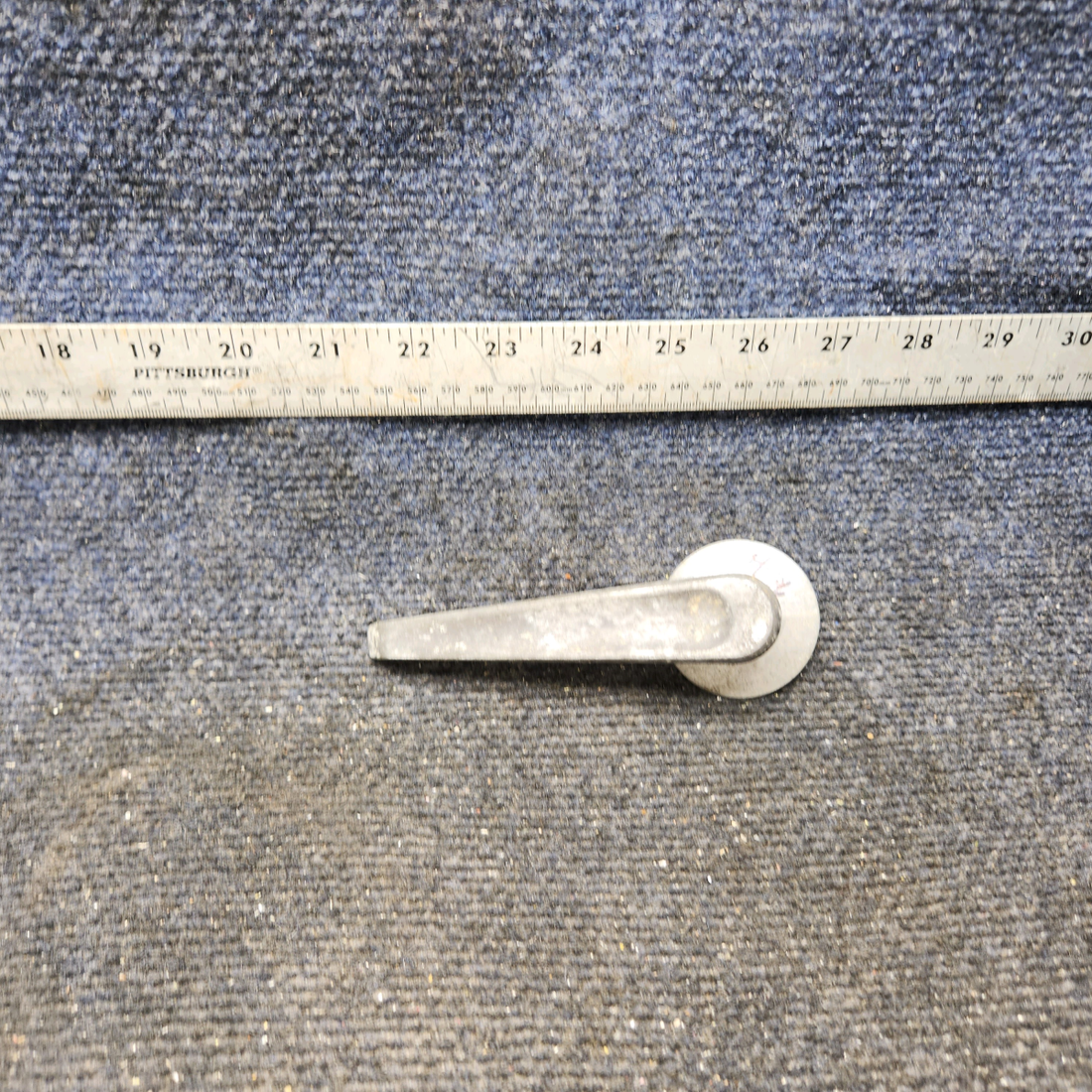 Used aircraft parts for sale, 0711027-1 Cessna 172 Inside Cabin Door Handle LH or RH